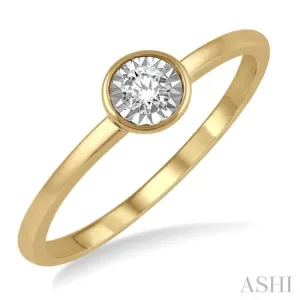 1/50 Ctw Round Cut Diamond Promise Ring in 10K Yellow Gold