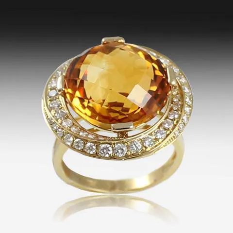 18kt Yellow Gold Citrine and Diamond ring