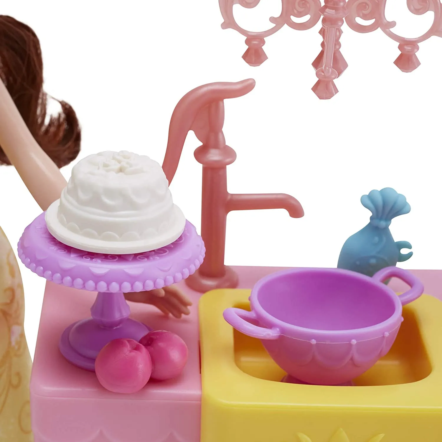 Disney Princess Belle With Kitchen