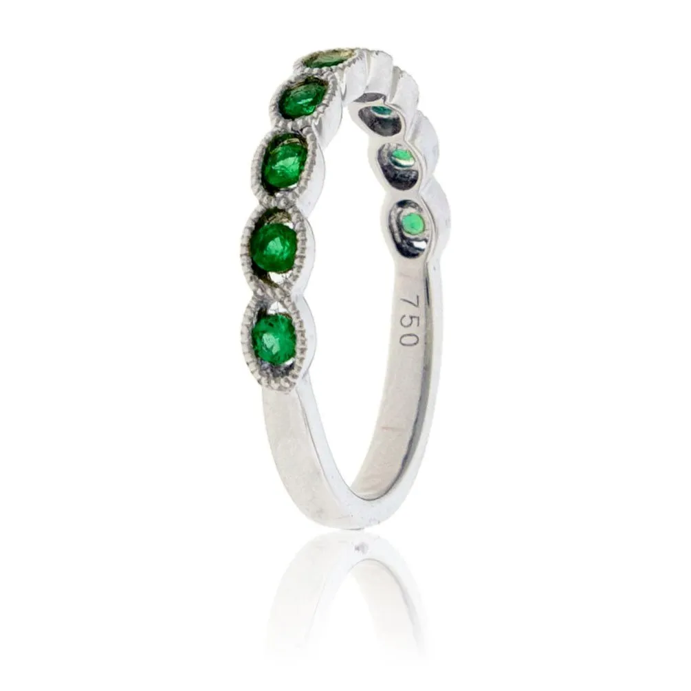 Emerald Scalloped Style Band